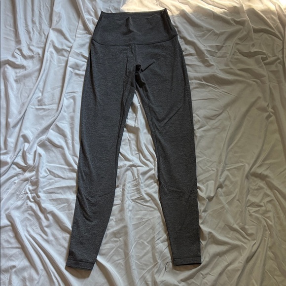 ✨New Listing✨ Gray lululemon Leggings - Picture 1 of 4